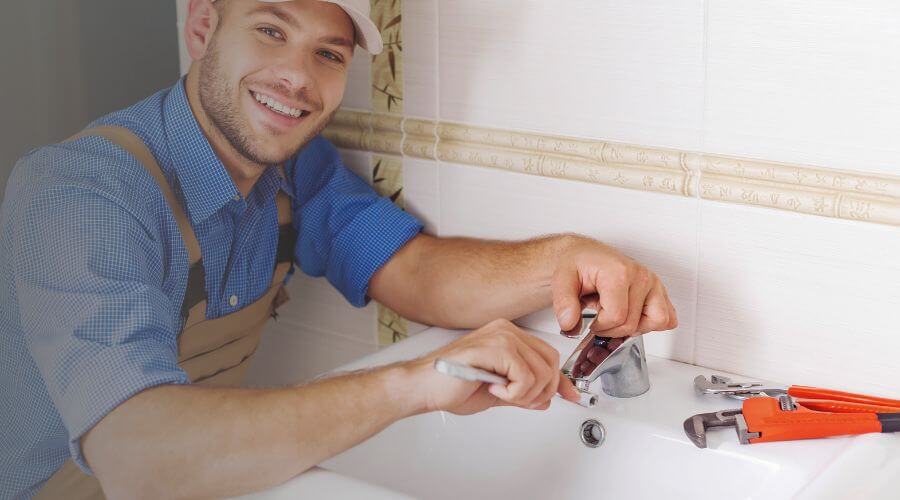 Expert burst pipe repair services in Milford, TX